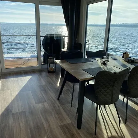 Floating House 